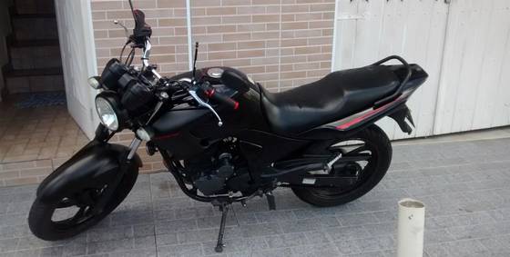 YAMAHA FAZER 250IE LIMITED EDITION 